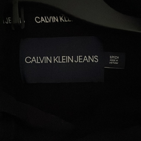 Calvin Klein Jeans Black and silver hooded sweatshirt. Size S - Picture 4 of 5